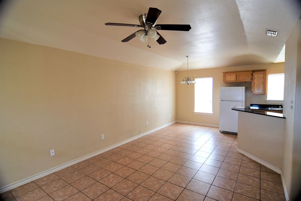 Los Balcones : 3001 Corpus Christi St, Laredo, TX 78043